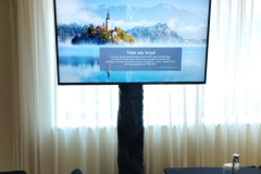 Pusat-Sewa-Rental-TV-Smart-LCD-32-43-50-INCH-Surabaya-untuk-Segala-Keperluan-Event